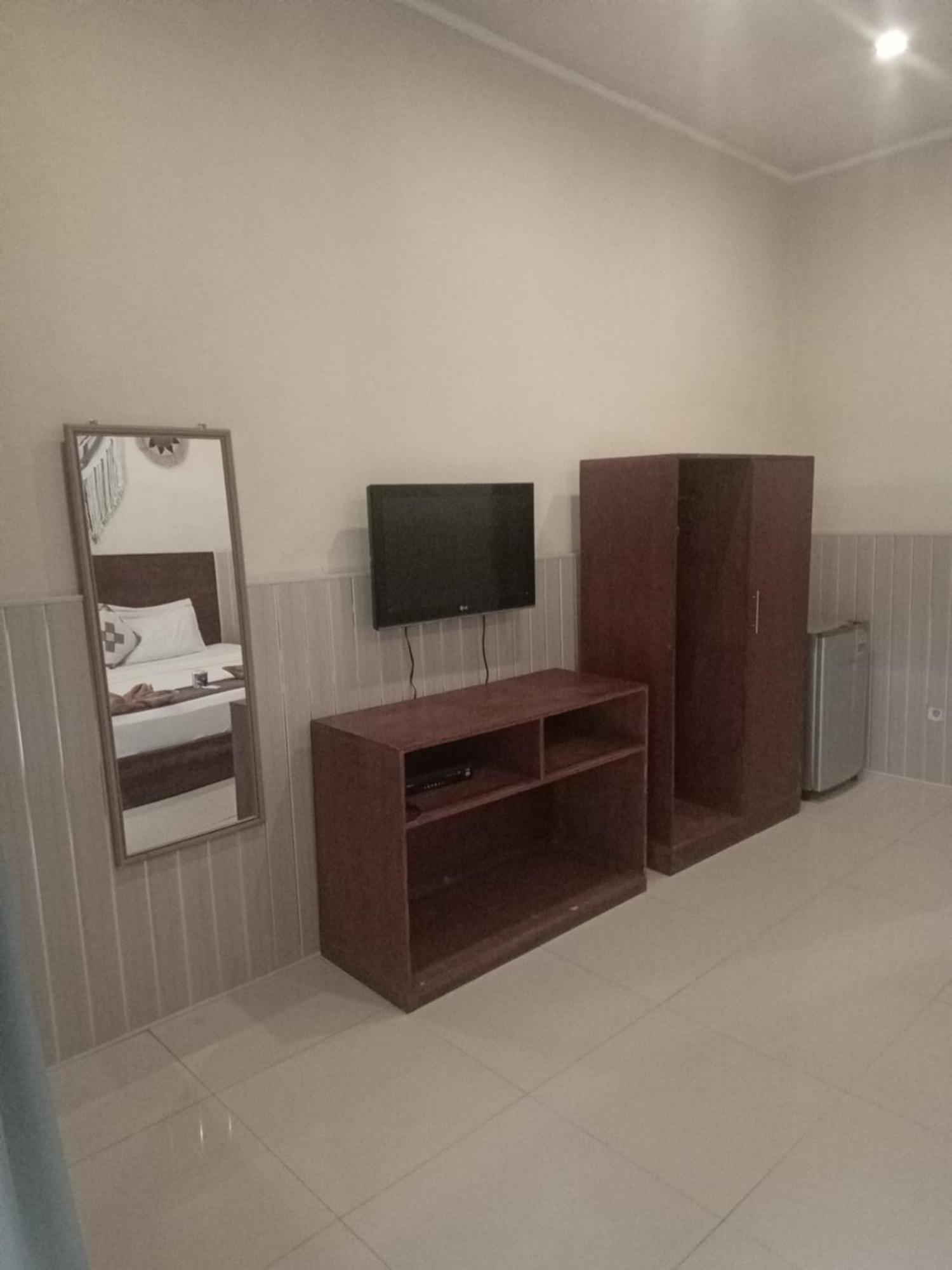 Wisma Bunda غيلي تراوانغان الغرفة الصورة