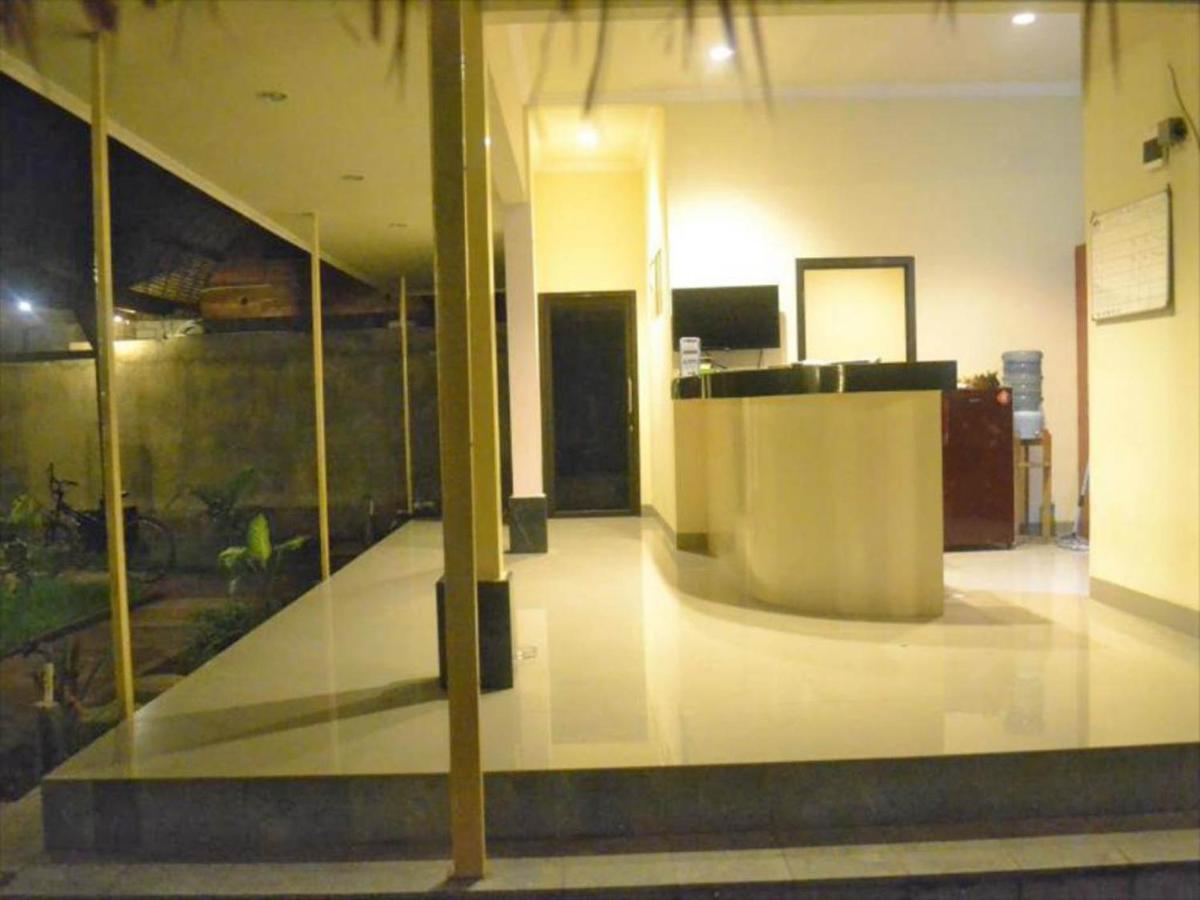 Wisma Bunda غيلي تراوانغان المظهر الخارجي الصورة